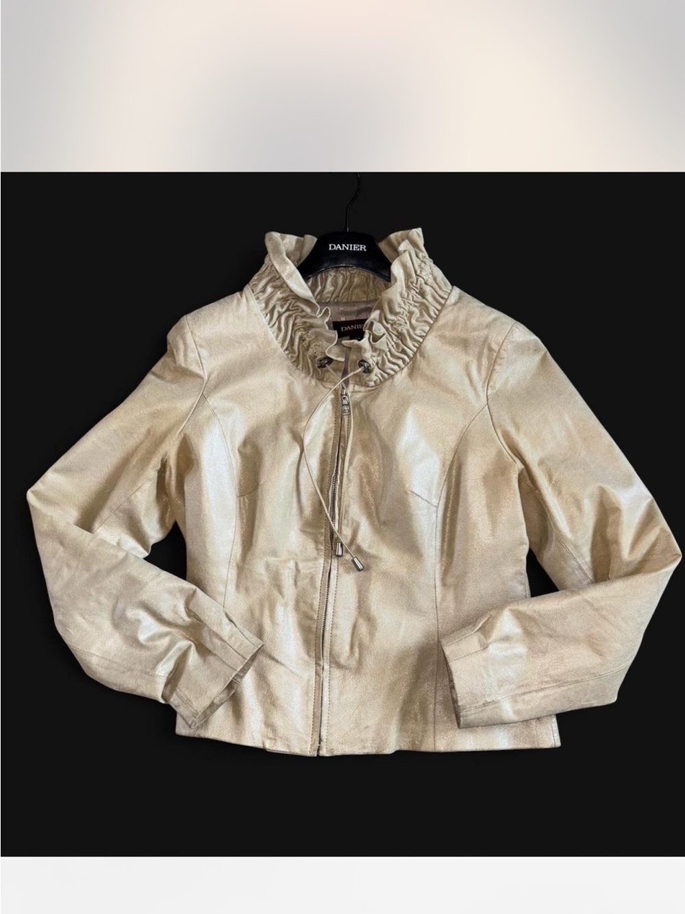 DANIER-Size S-Women's Cream Ruffle-Neck Genuine Leather Zip Jacket